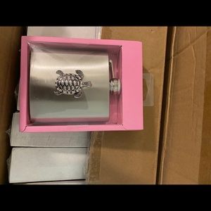 Hawaiian decorative drinking flask’s